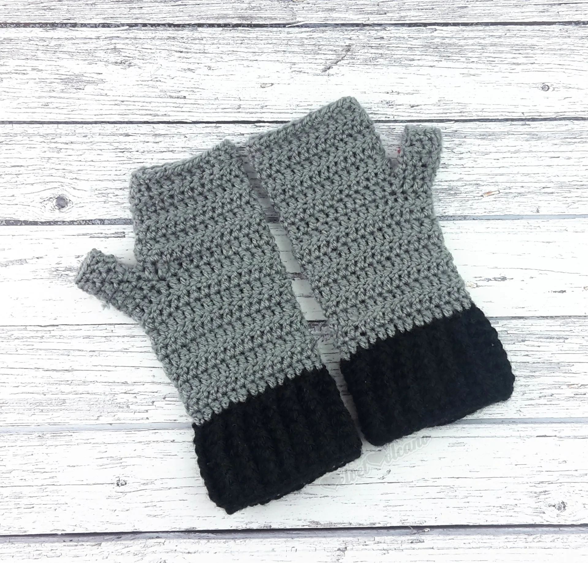 Duotone Fingerless Gloves (Custom Colour)