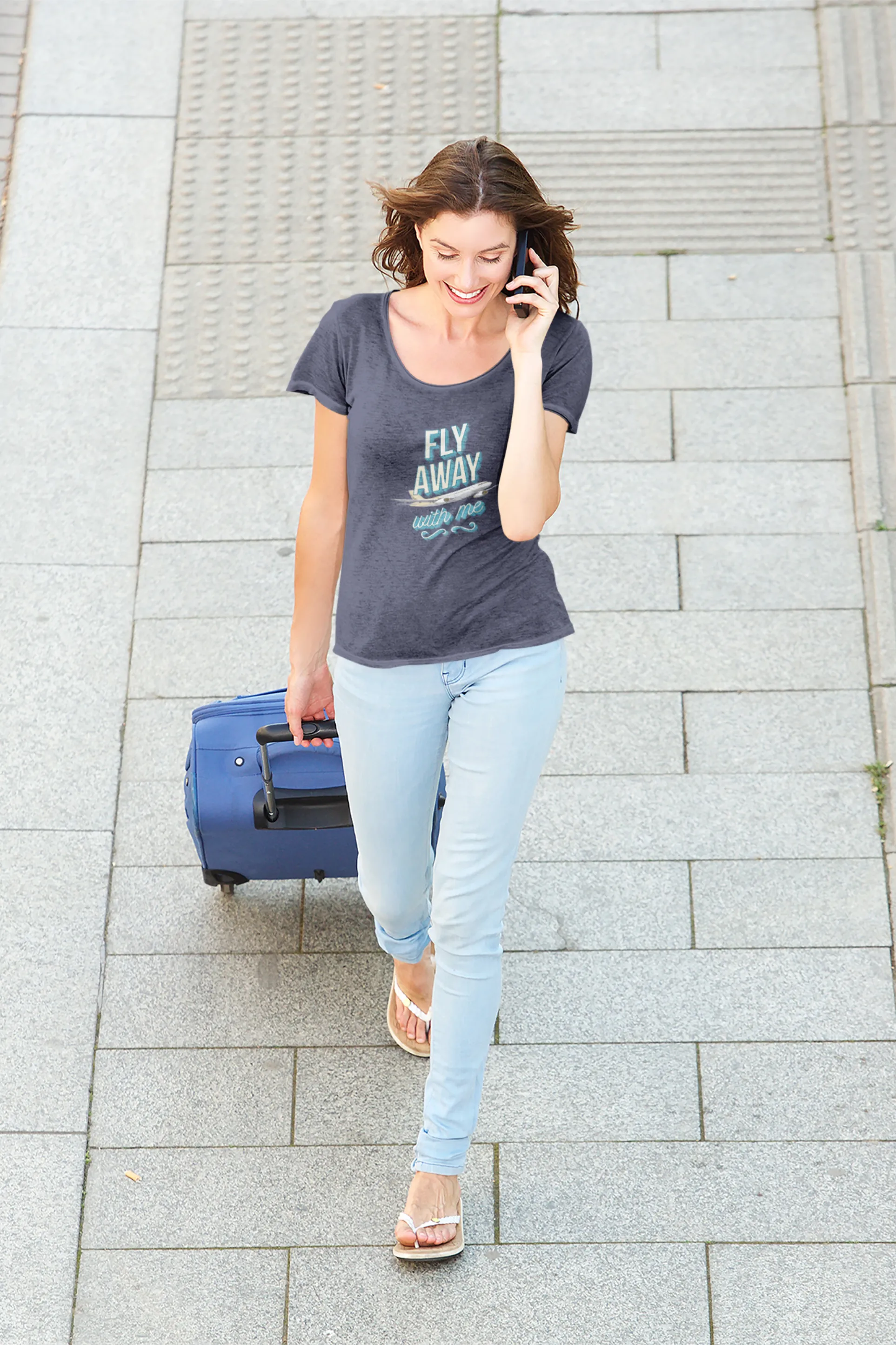 Fly Away Printed Scoop Neck T-shirt for women
