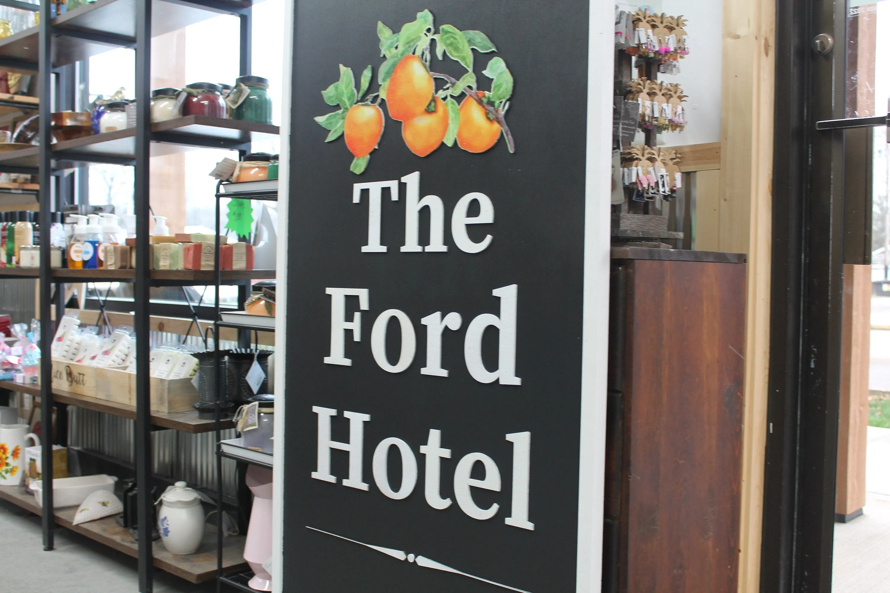 Hotel Peaches Oranges Customized Personalized Logo Uv printed and Raised letters Commerical Signage Elevated logo Business Front Sign