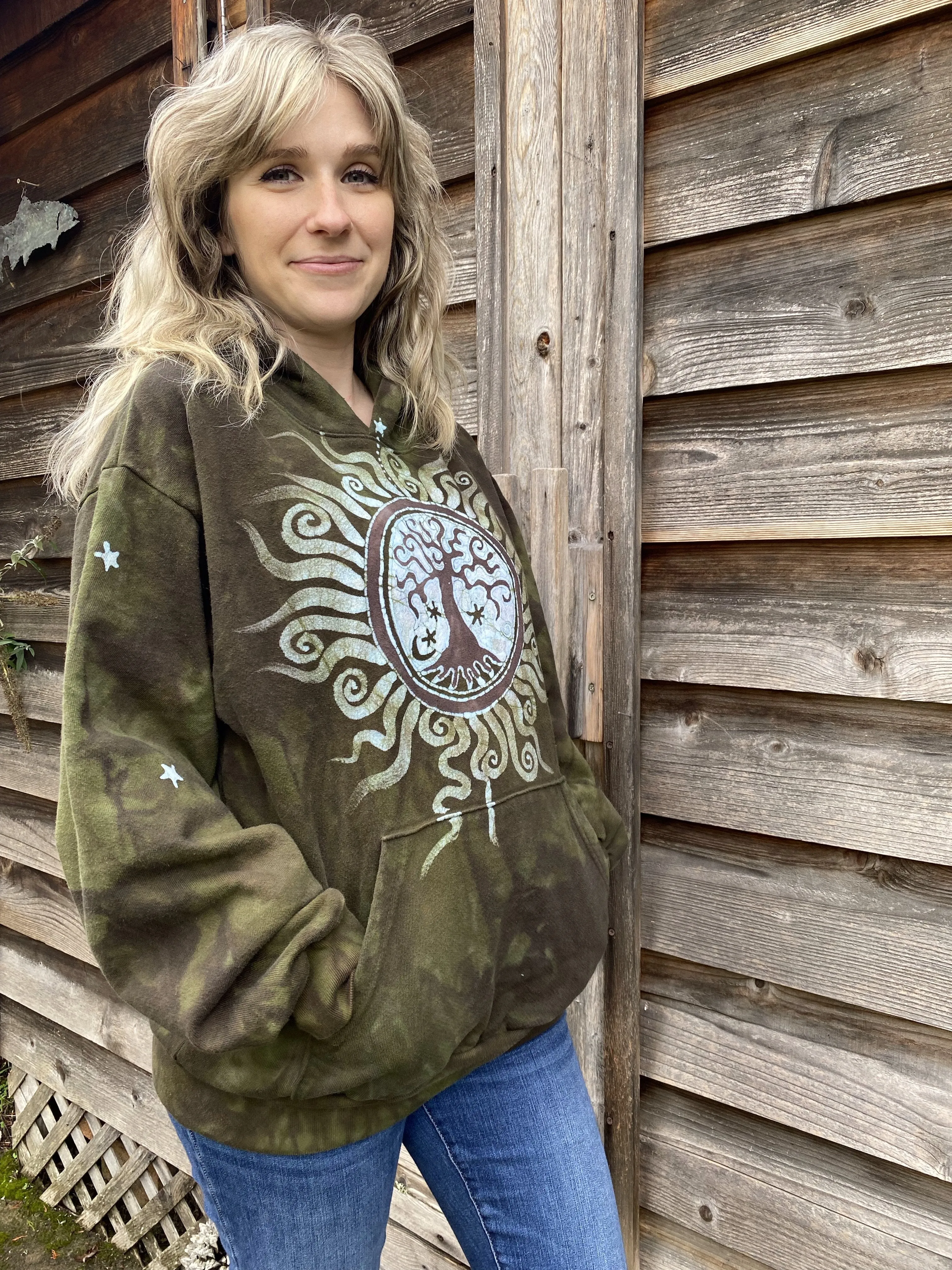 Made For Amanda MEMBERSHIP EXCLUSIVE Olive Tree of Life Batik Pullover Hoodie Size Large
